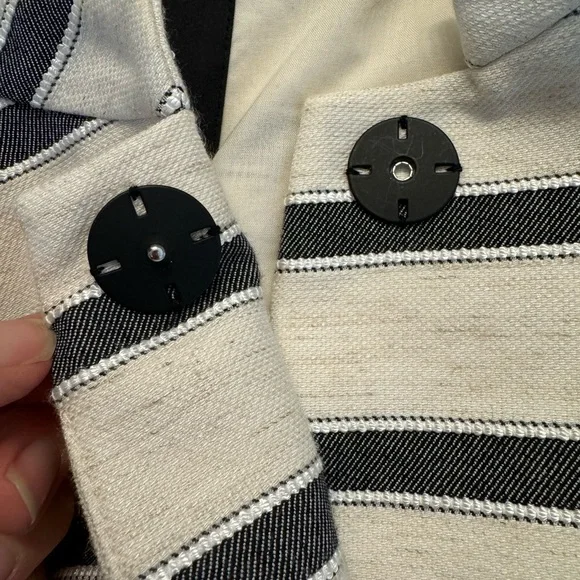 SALE! Lafayette 148 New York Striped Short Sleeve Jacket size Large - Picture 9 of 14